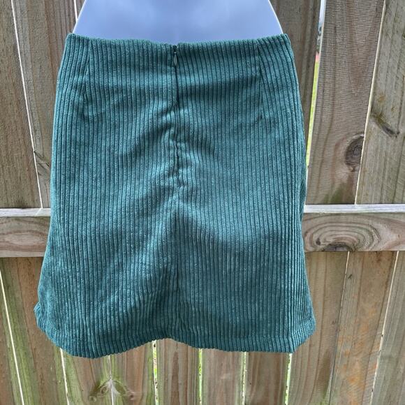 Lulus High Class Emerald Green Corduroy Mini Skirt - Picture 3 of 8